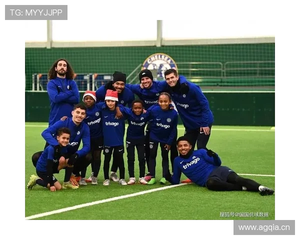 切尔西阵容豪华却难显整体，人多反致攻防脱节