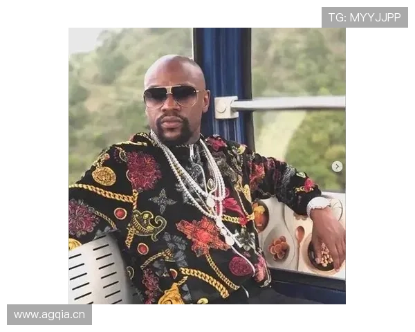 梅威瑟打完比赛顺手买下整层酒店，前台以为他走错了